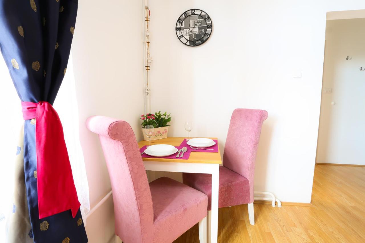 Studio Apartman Ld U Strogom Centru Novi Sad Exterior foto